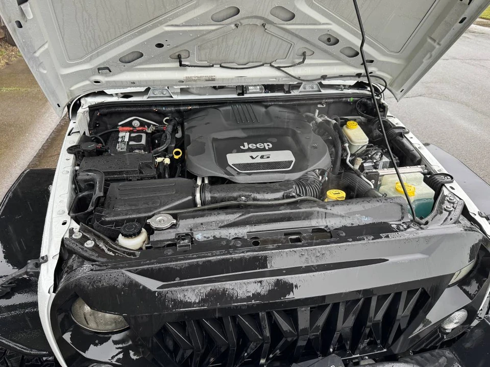 2015 Jeep JK Wrangler - Image 17 of 20