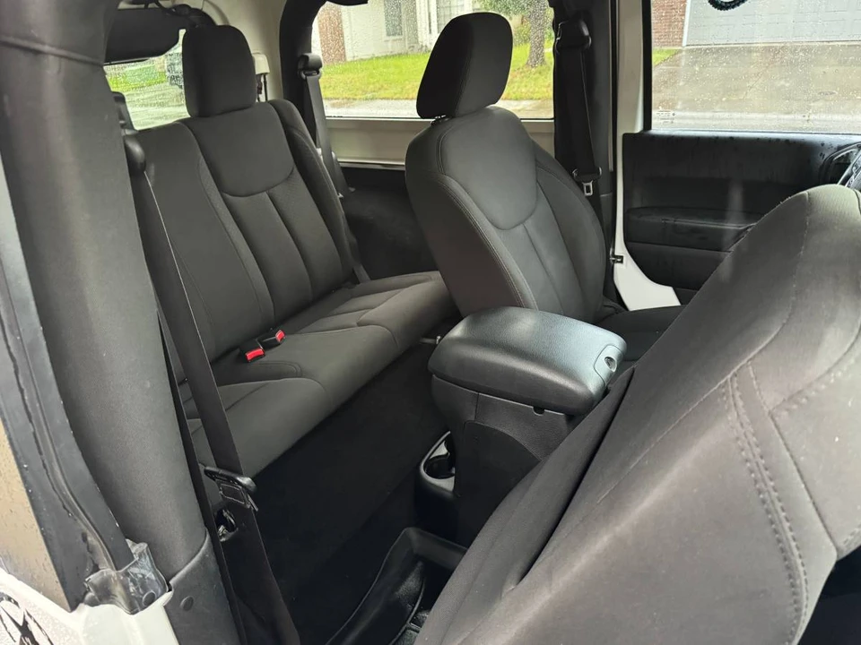 2015 Jeep JK Wrangler - Image 15 of 20