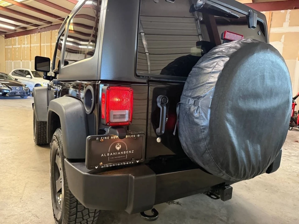 2015 Jeep JK Wrangler - Image 10 of 21