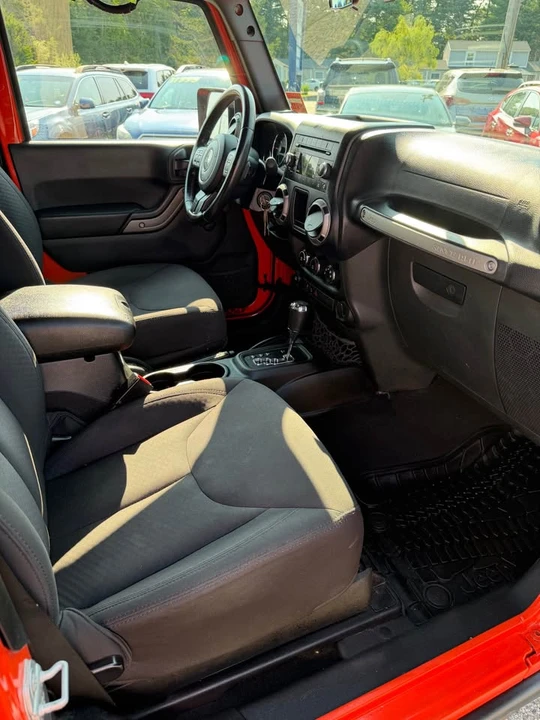 2015 Jeep JK Wrangler - Image 9 of 13