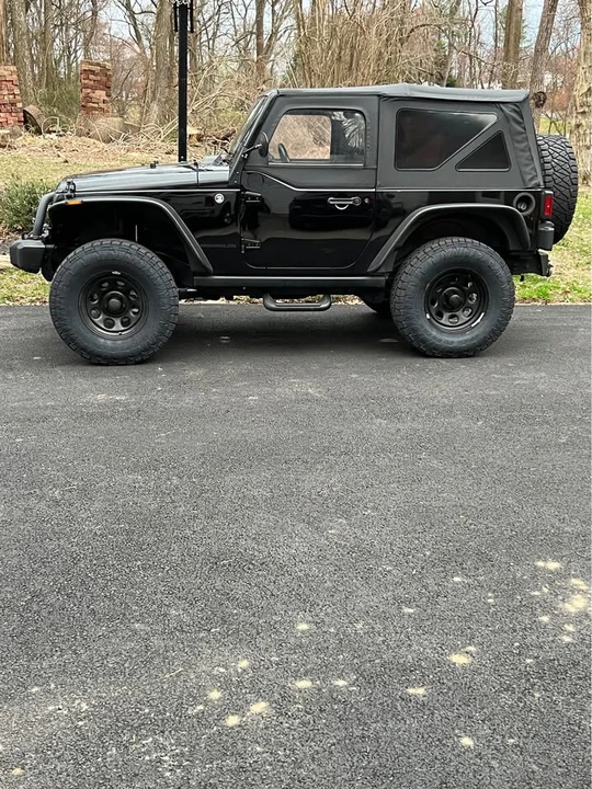 2015 Jeep JK Wrangler - Image 15 of 16