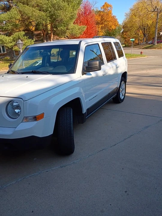 2015 Jeep Patriot - Image 2 of 13