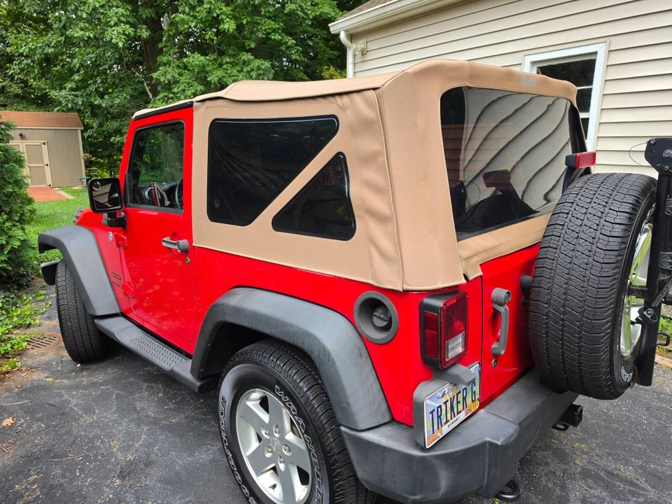 2015 Jeep JK Wrangler - Image 2 of 11