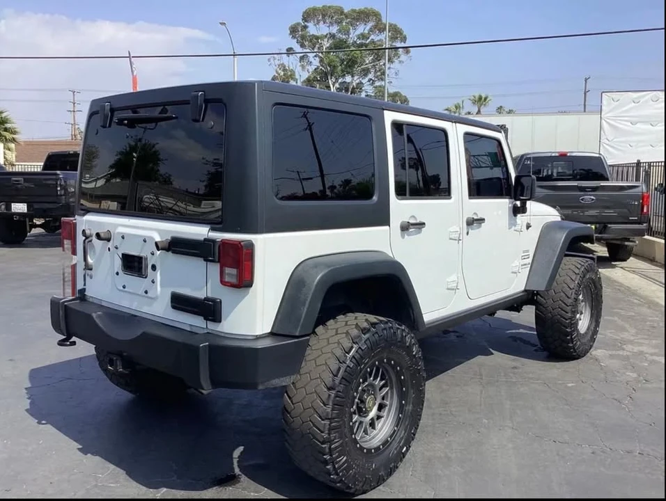 2015 Jeep JK Wrangler - Image 2 of 19