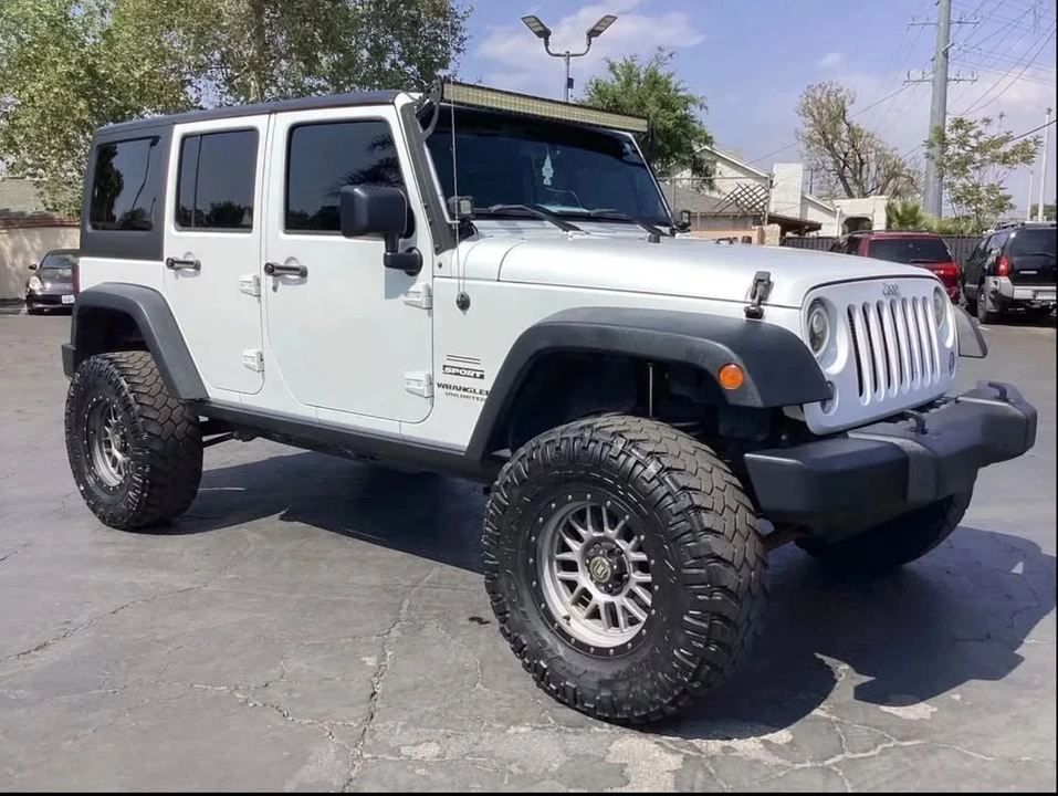 2015 Jeep JK Wrangler - Image 3 of 19