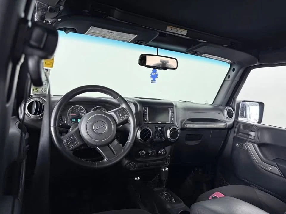 2015 Jeep JK Wrangler - Image 2 of 5
