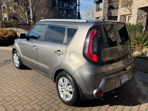 2015 Kia Soul - Image 2 of 15