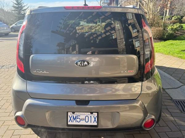 2015 Kia Soul - Image 6 of 15