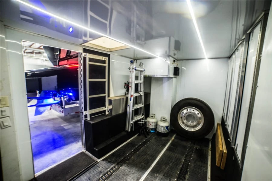2015 Kenworth - Image 8 of 17