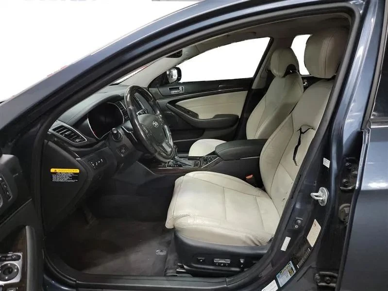 2015 Kia - Image 9 of 12