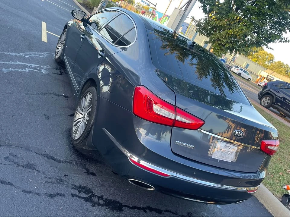 2015 Kia - Image 2 of 12