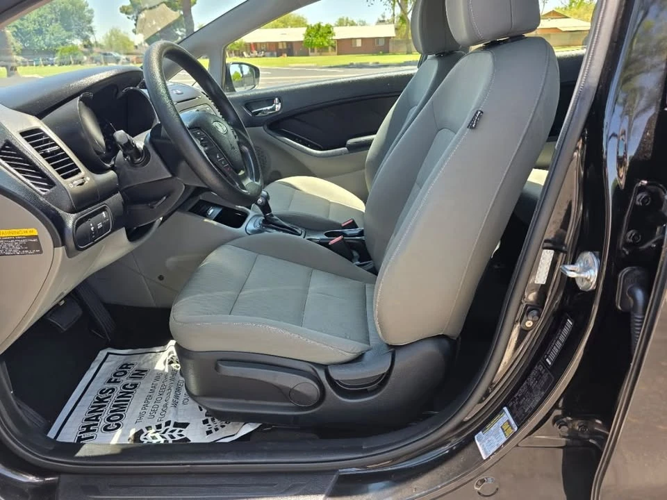 2015 Kia Forte - Image 11 of 20