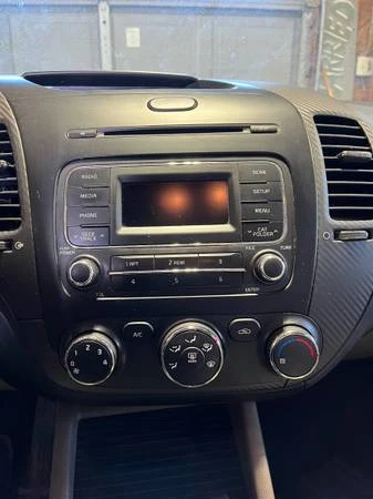 2015 Kia Forte - Image 8 of 13