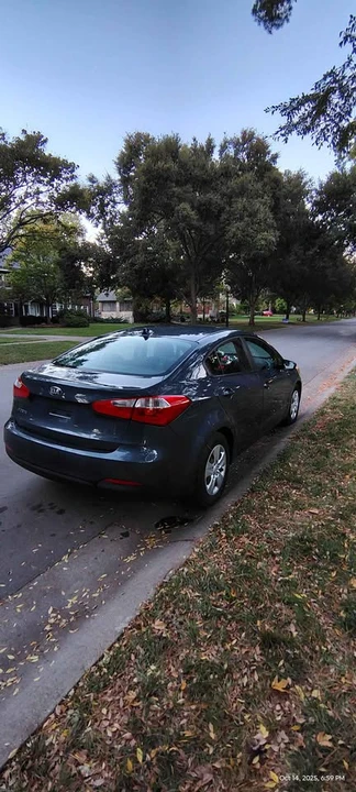2015 Kia Forte - Image 17 of 20