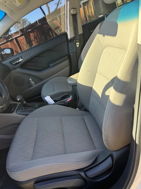 2015 Kia Forte - Image 10 of 12