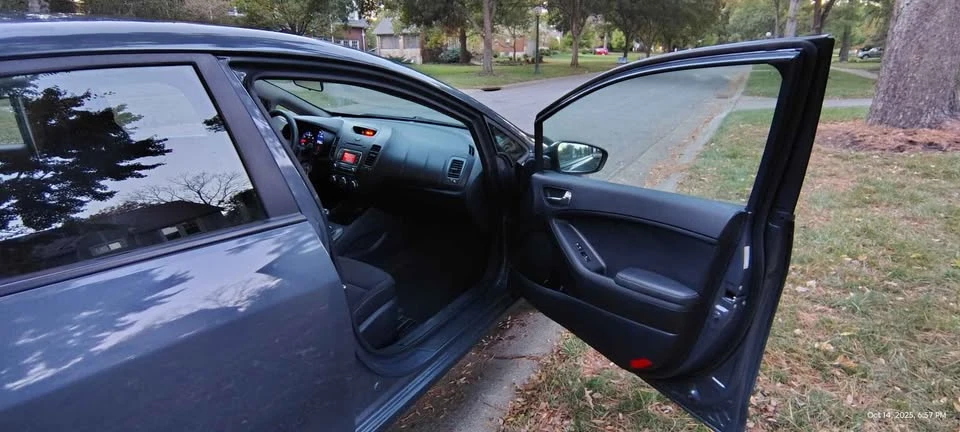 2015 Kia Forte - Image 6 of 20