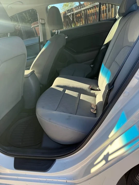2015 Kia Forte - Image 7 of 12