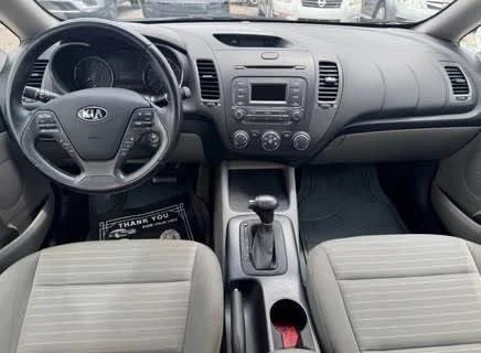 2015 Kia Forte - Image 10 of 10