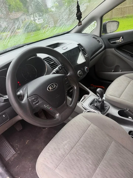 2015 Kia Forte - Image 4 of 6