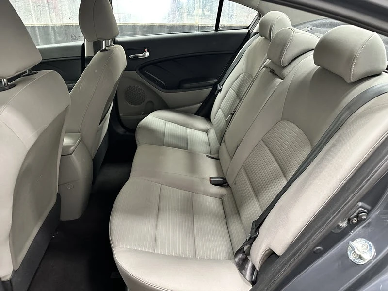 2015 Kia Forte - Image 11 of 21