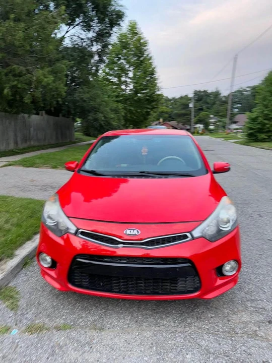 2015 Kia Forte - Image 9 of 12