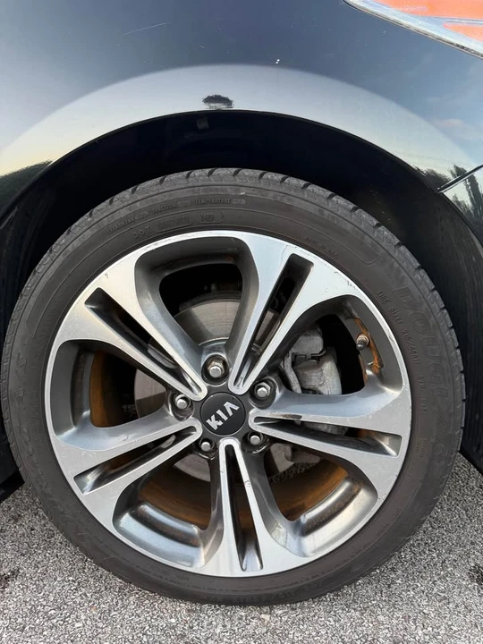 2015 Kia Forte - Image 6 of 15