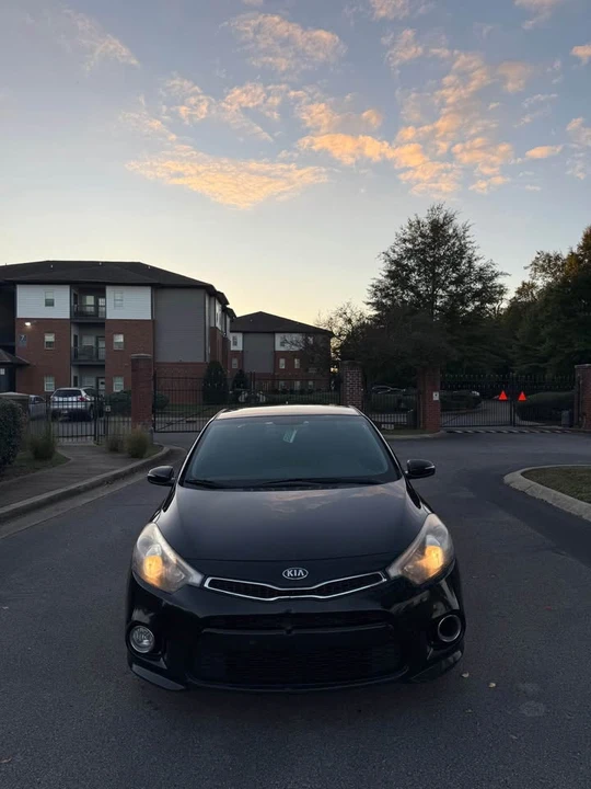 2015 Kia Forte - Image 4 of 15