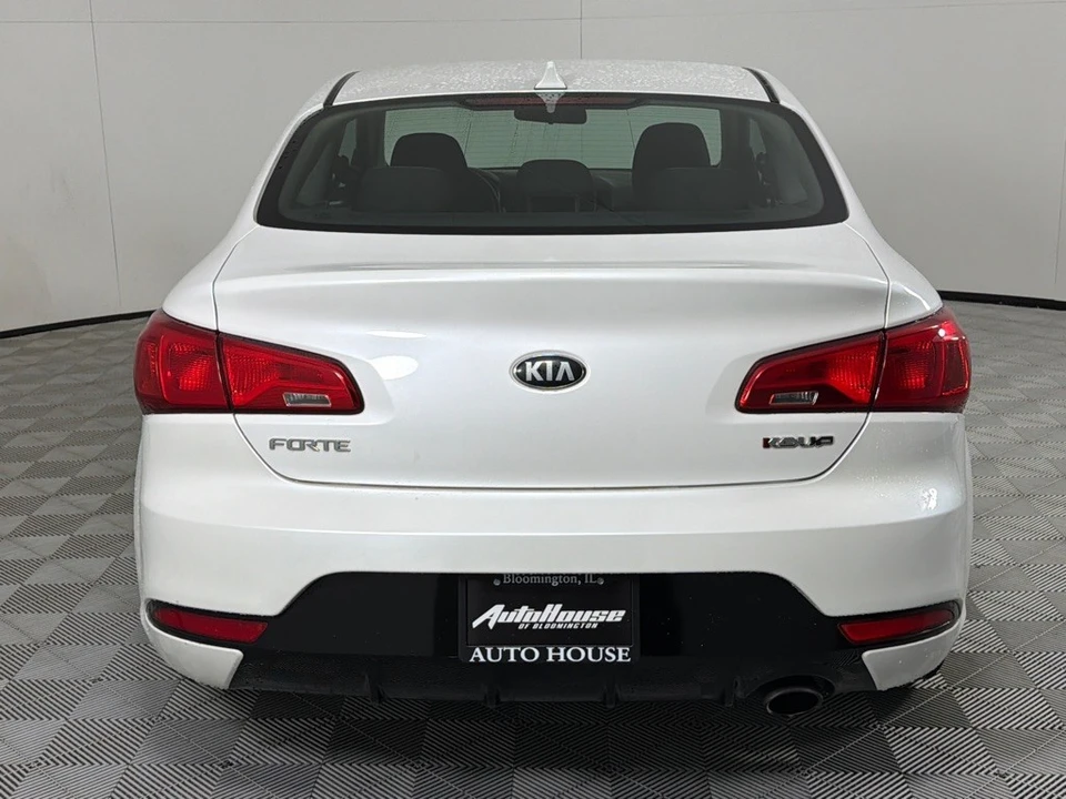2015 Kia Forte - Image 6 of 21