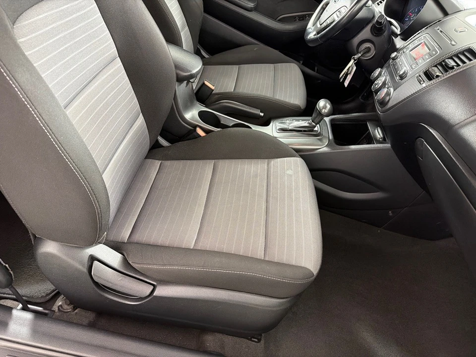 2015 Kia Forte - Image 19 of 21