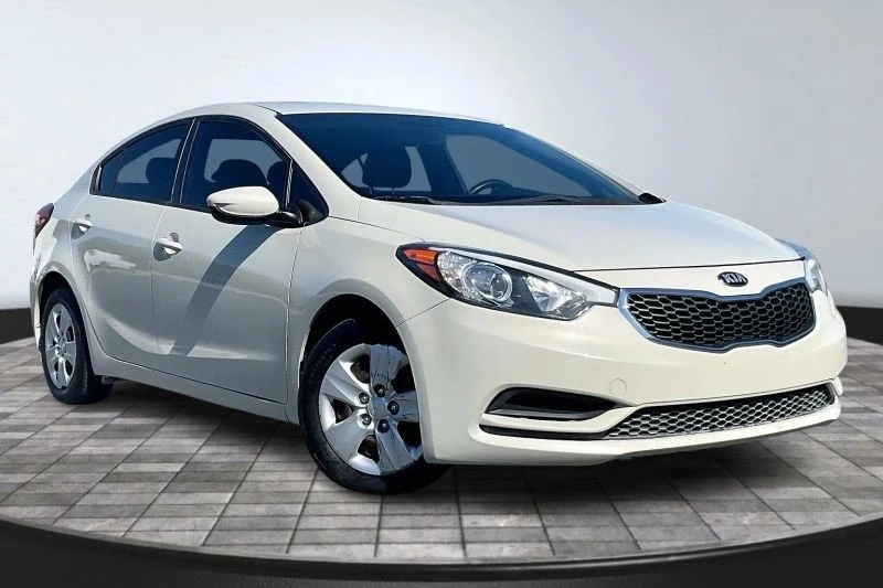 2015 Kia Forte - Image 3 of 12