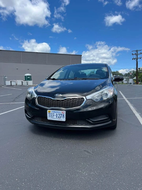 2015 Kia Forte - Image 8 of 9