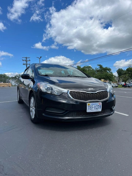 2015 Kia Forte - Image 7 of 9