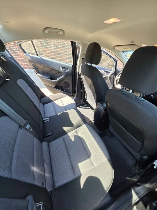 2015 Kia Forte - Image 9 of 11