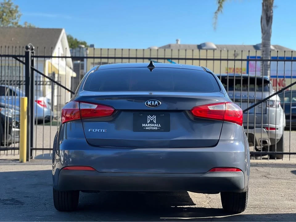 2015 Kia Forte - Image 5 of 20