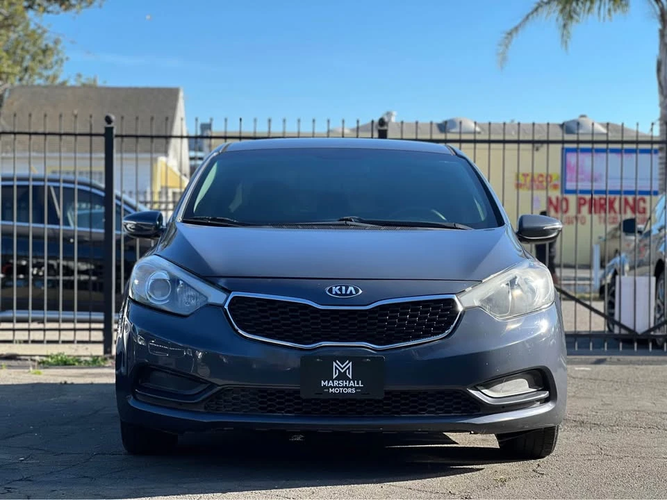 2015 Kia Forte - Image 2 of 20