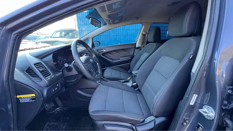 2015 Kia Forte - Image 16 of 20