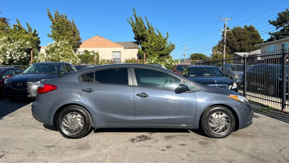 2015 Kia Forte - Image 7 of 20