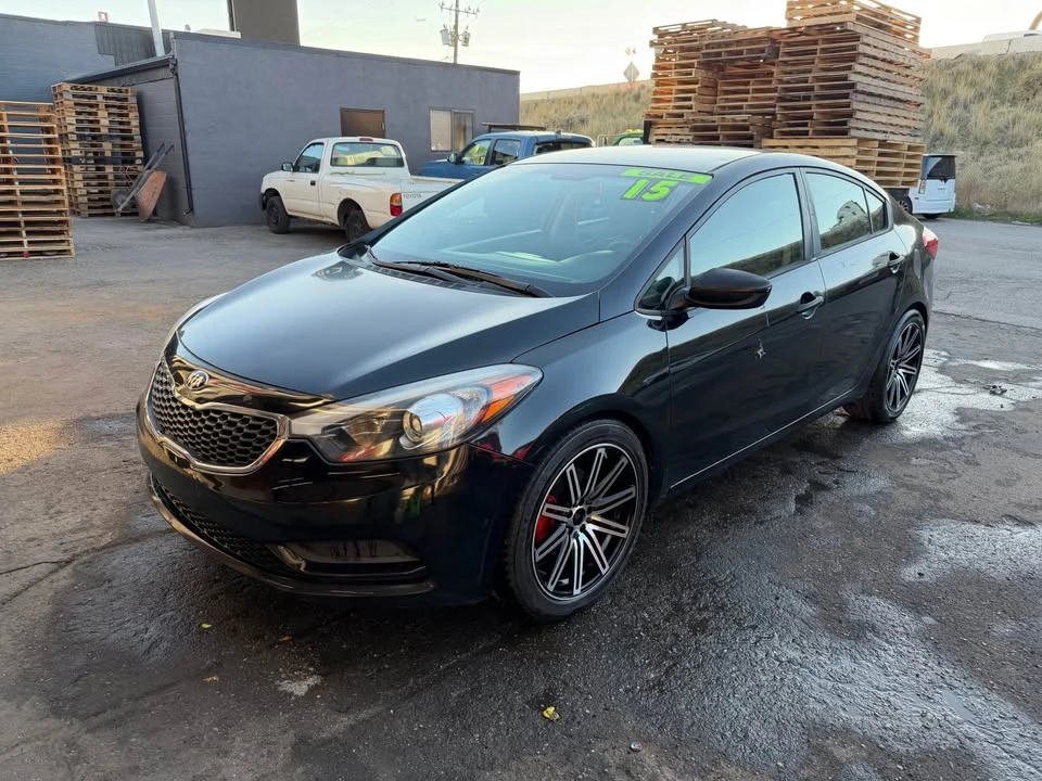2015 Kia Forte - Image 2 of 7