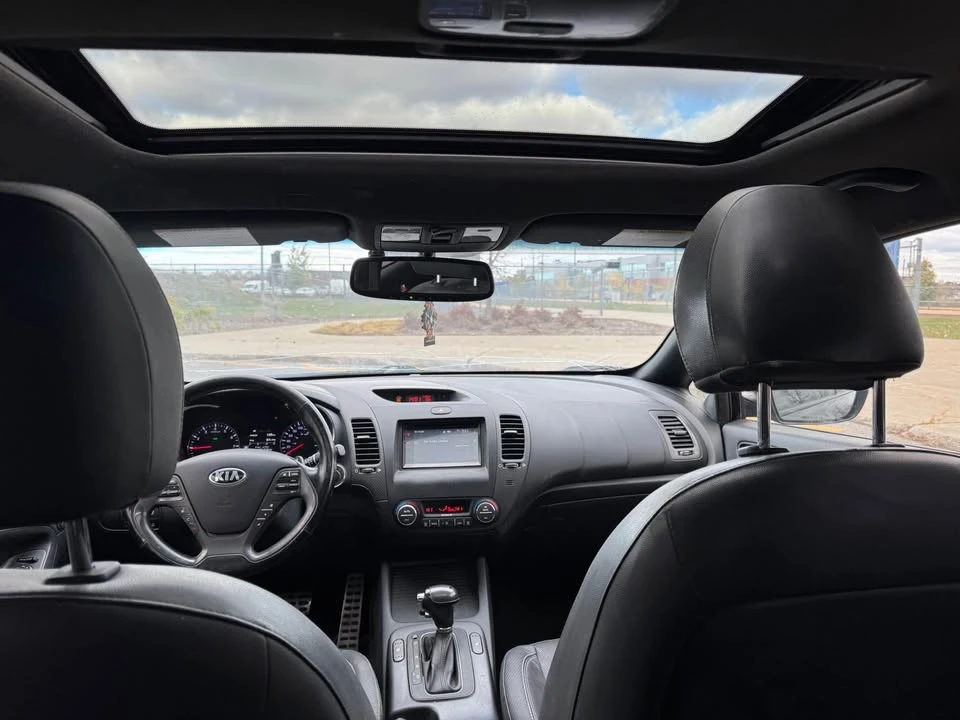2015 Kia Forte - Image 10 of 11