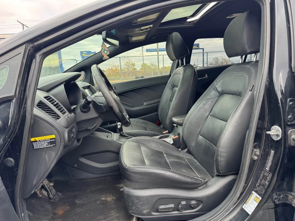 2015 Kia Forte - Image 9 of 11