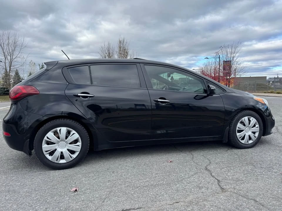 2015 Kia Forte - Image 5 of 11