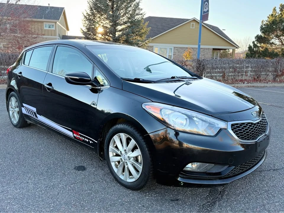 2015 Kia Forte - Image 5 of 12