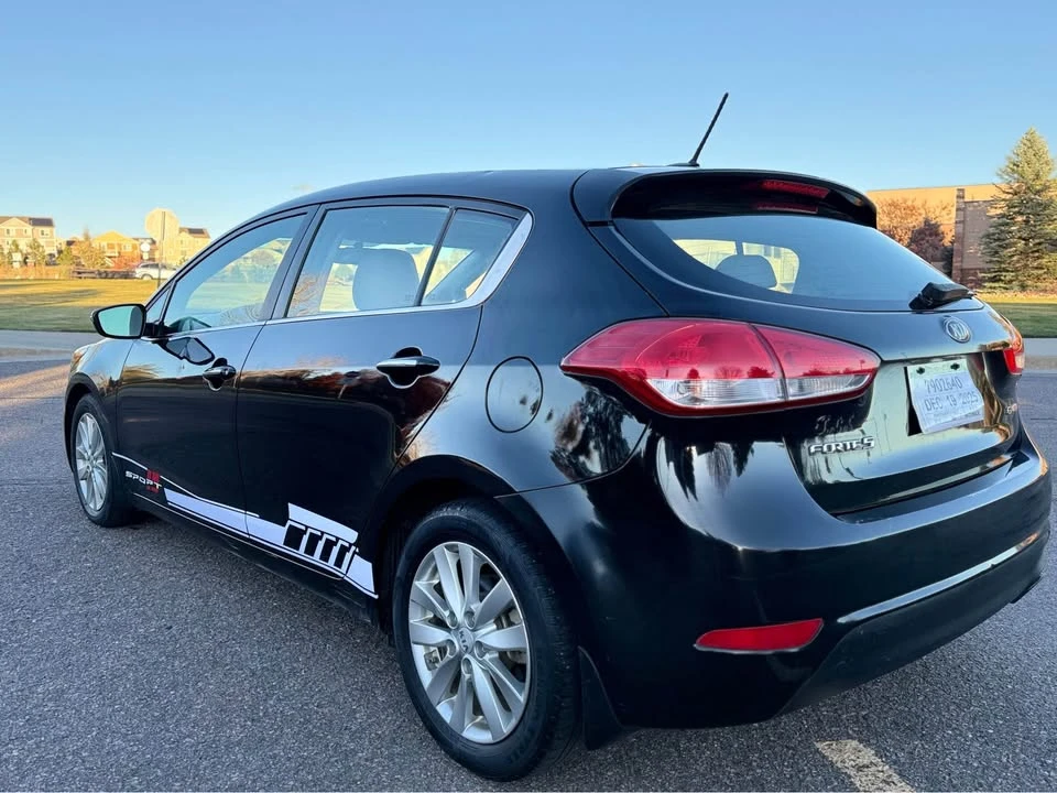2015 Kia Forte - Image 2 of 12