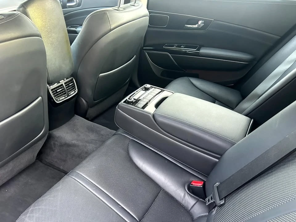 2015 Kia K900 - Image 20 of 20