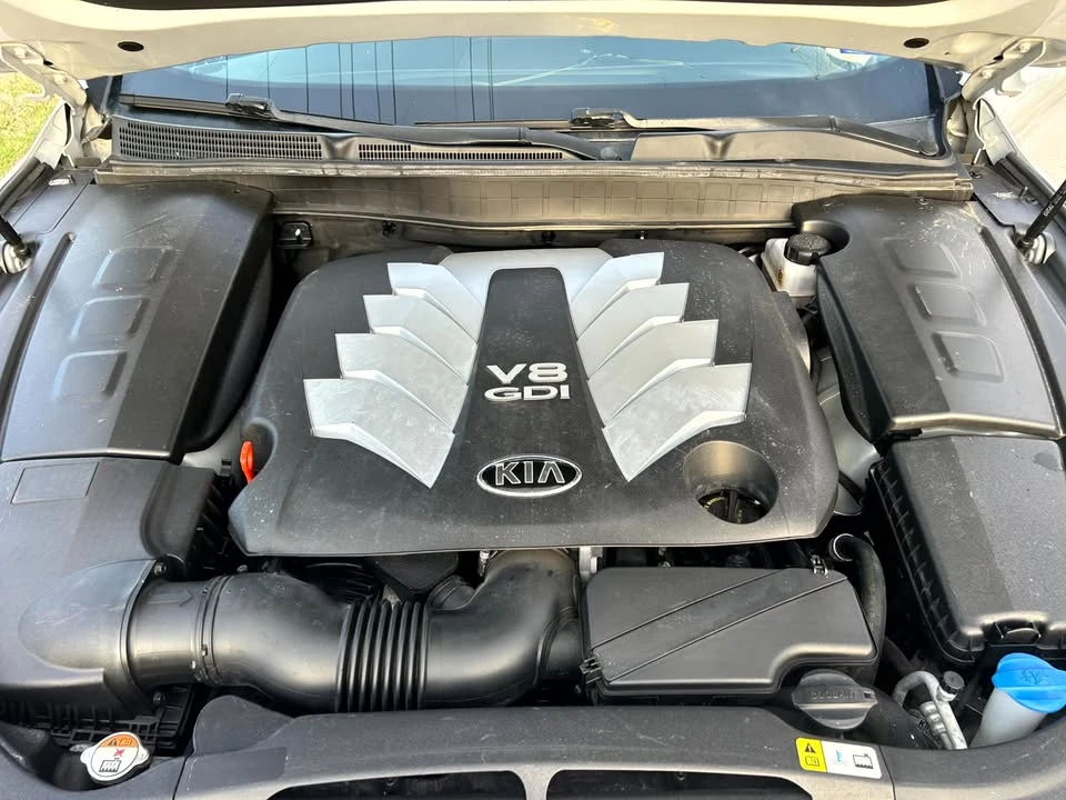 2015 Kia K900 - Image 15 of 20