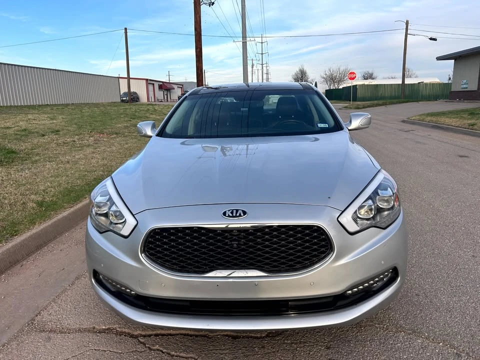 2015 Kia K900 - Image 9 of 20