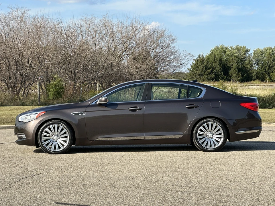 2015 Kia K900 - Image 8 of 31