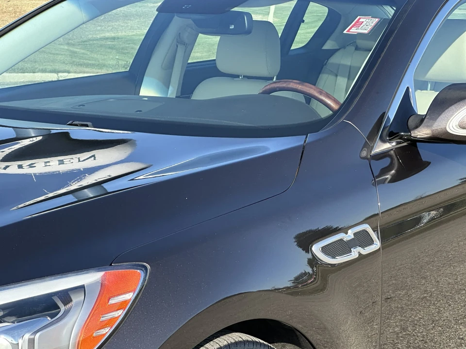 2015 Kia K900 - Image 21 of 31