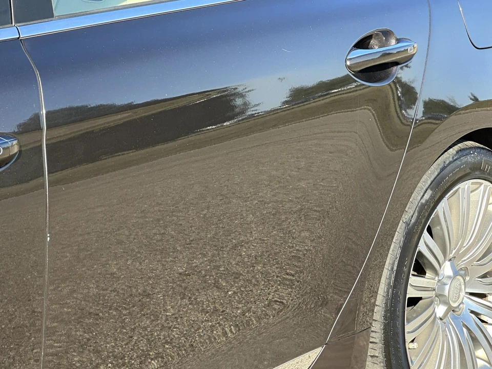 2015 Kia K900 - Image 27 of 31