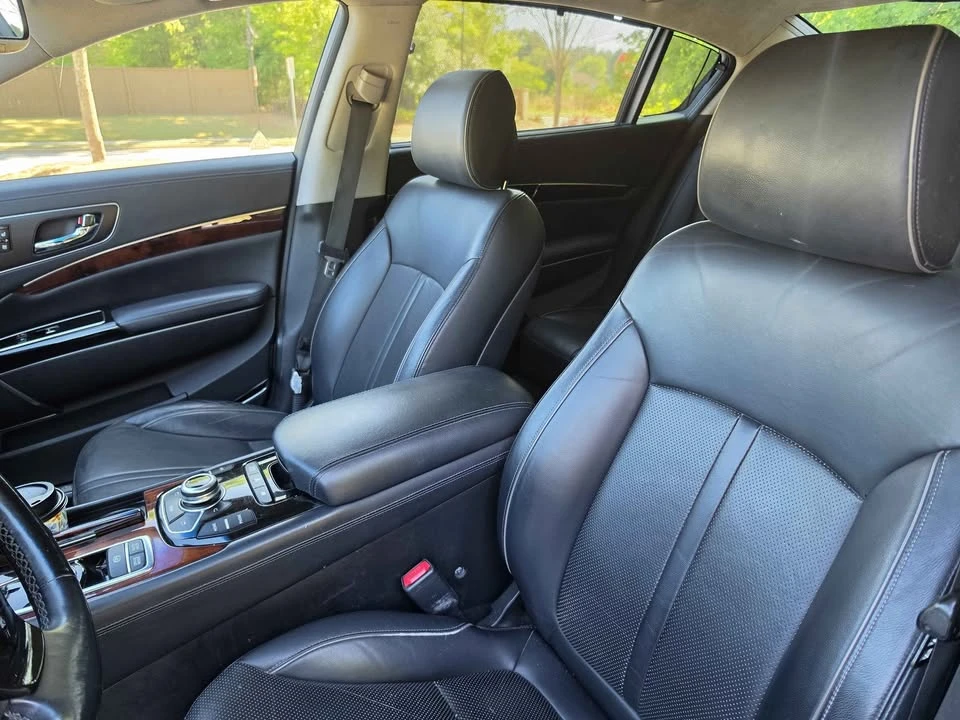 2015 Kia K900 - Image 8 of 16